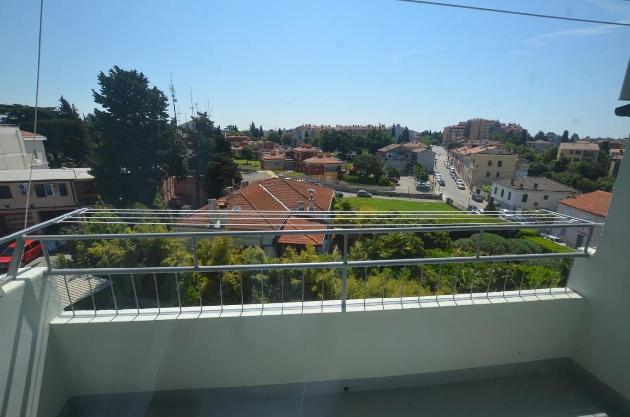 Sarah Apartment Rovinj Exterior foto